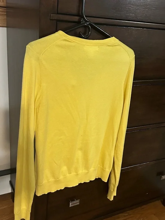Banana Republic Vintage Yellow Button Cardigan Sweater - woman’s Large - Picture 3 of 7